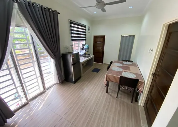 D Iris Homestay Melaka Di Semabok